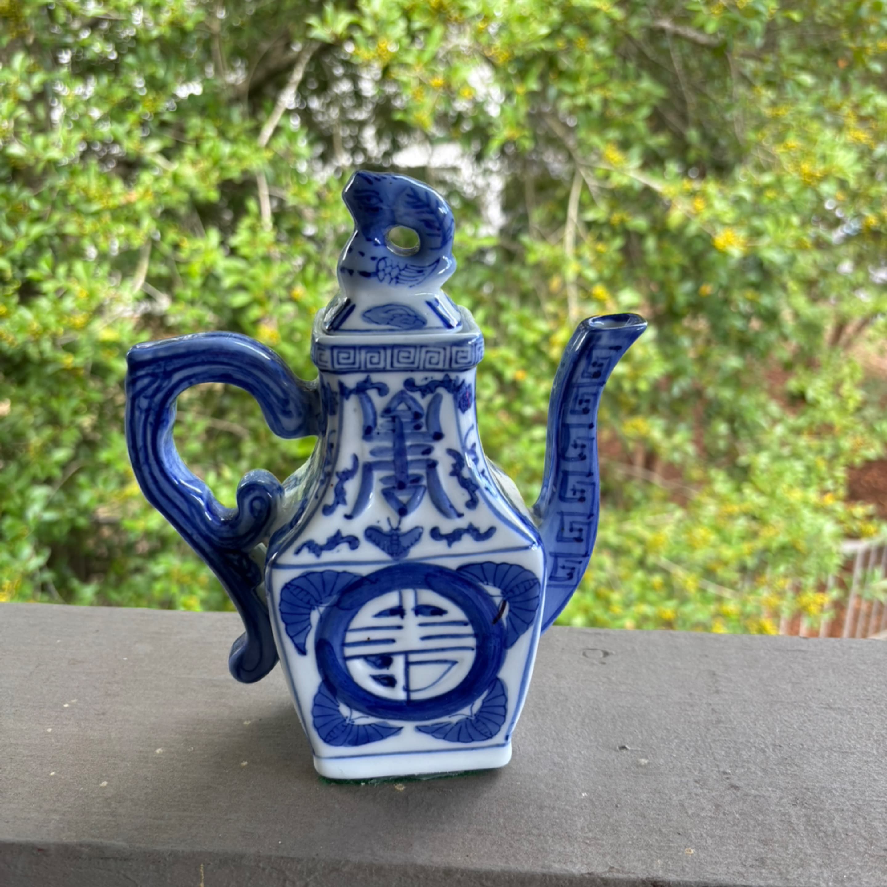 Blue pattern teapot