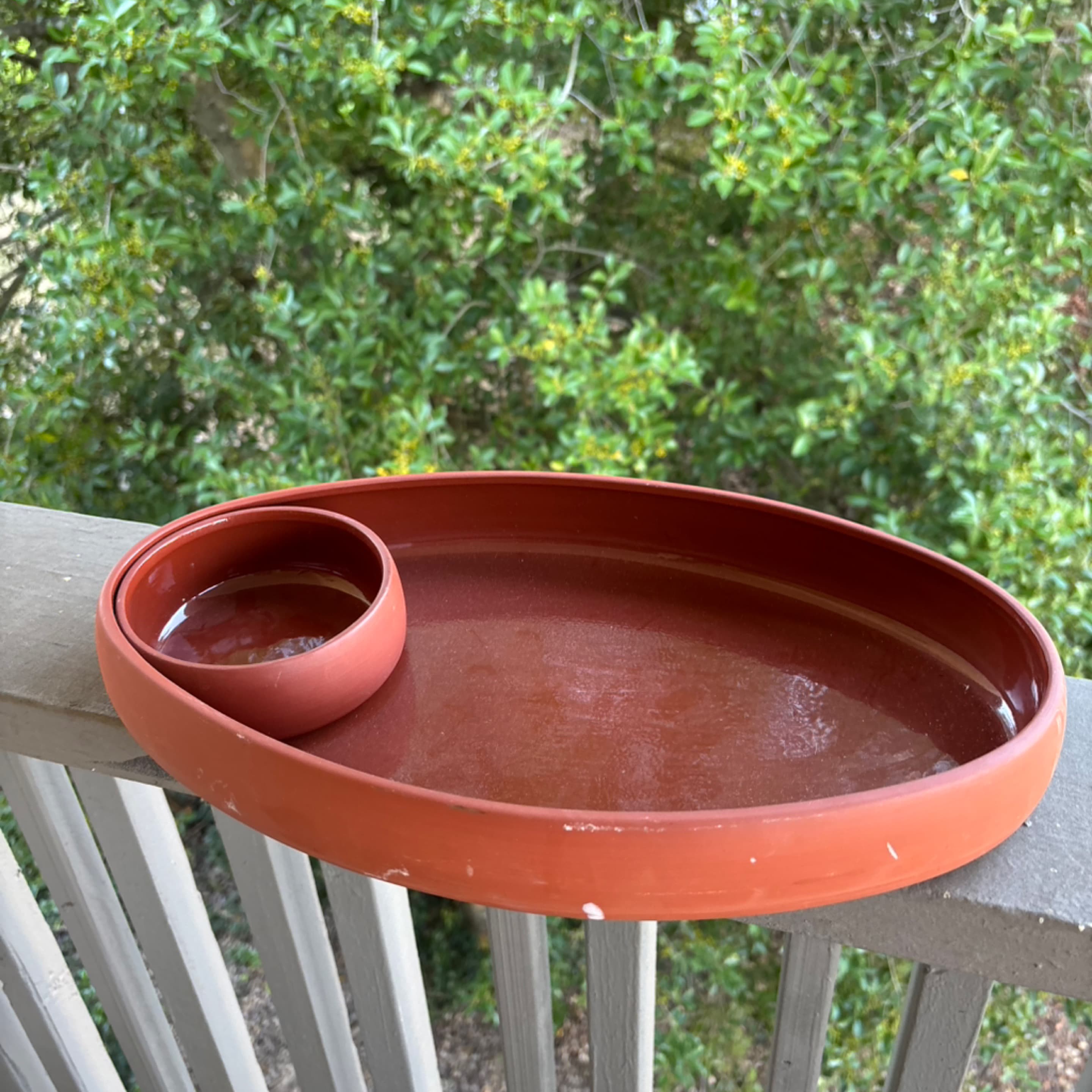 Terra cotta chip and dip