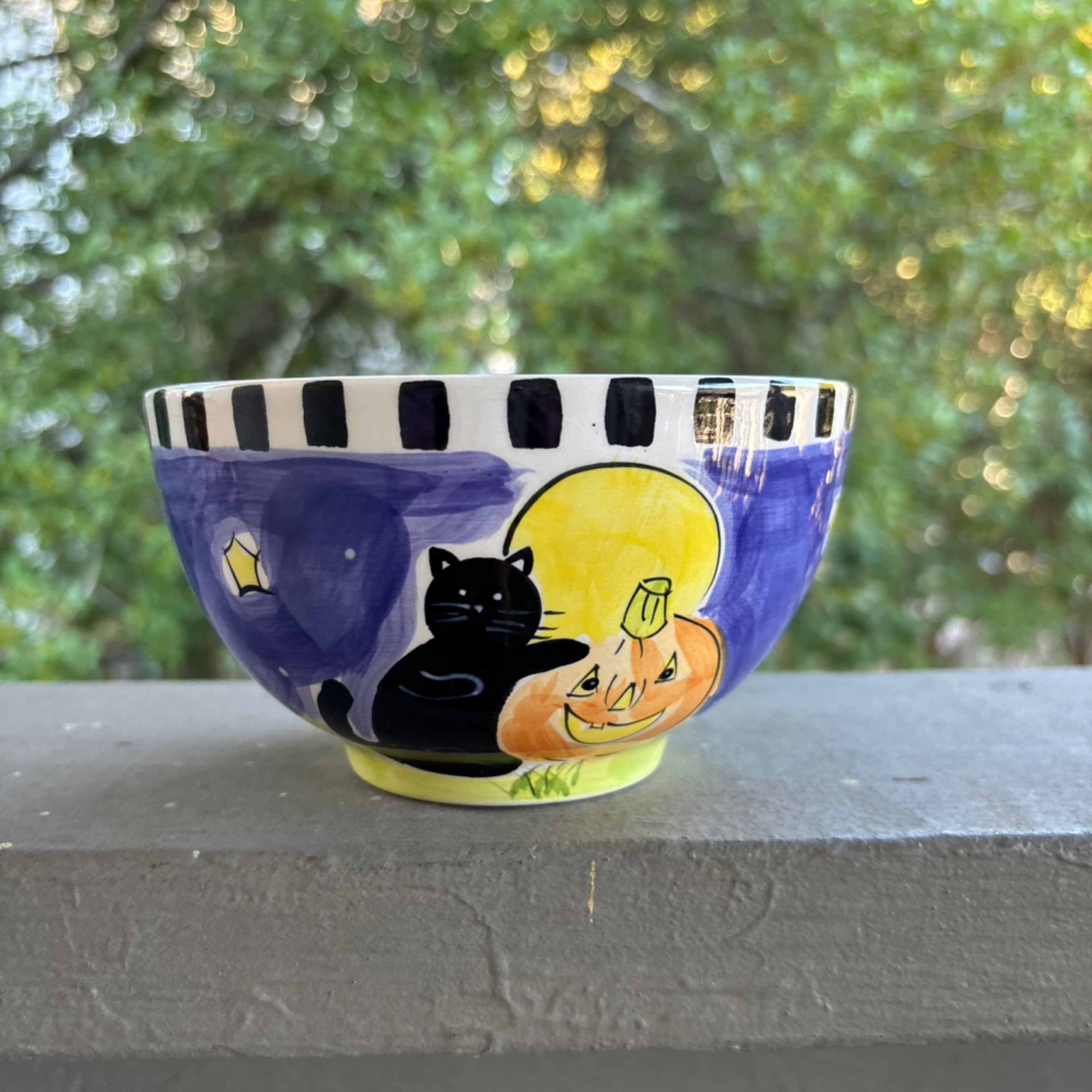 Halloween berry bowl