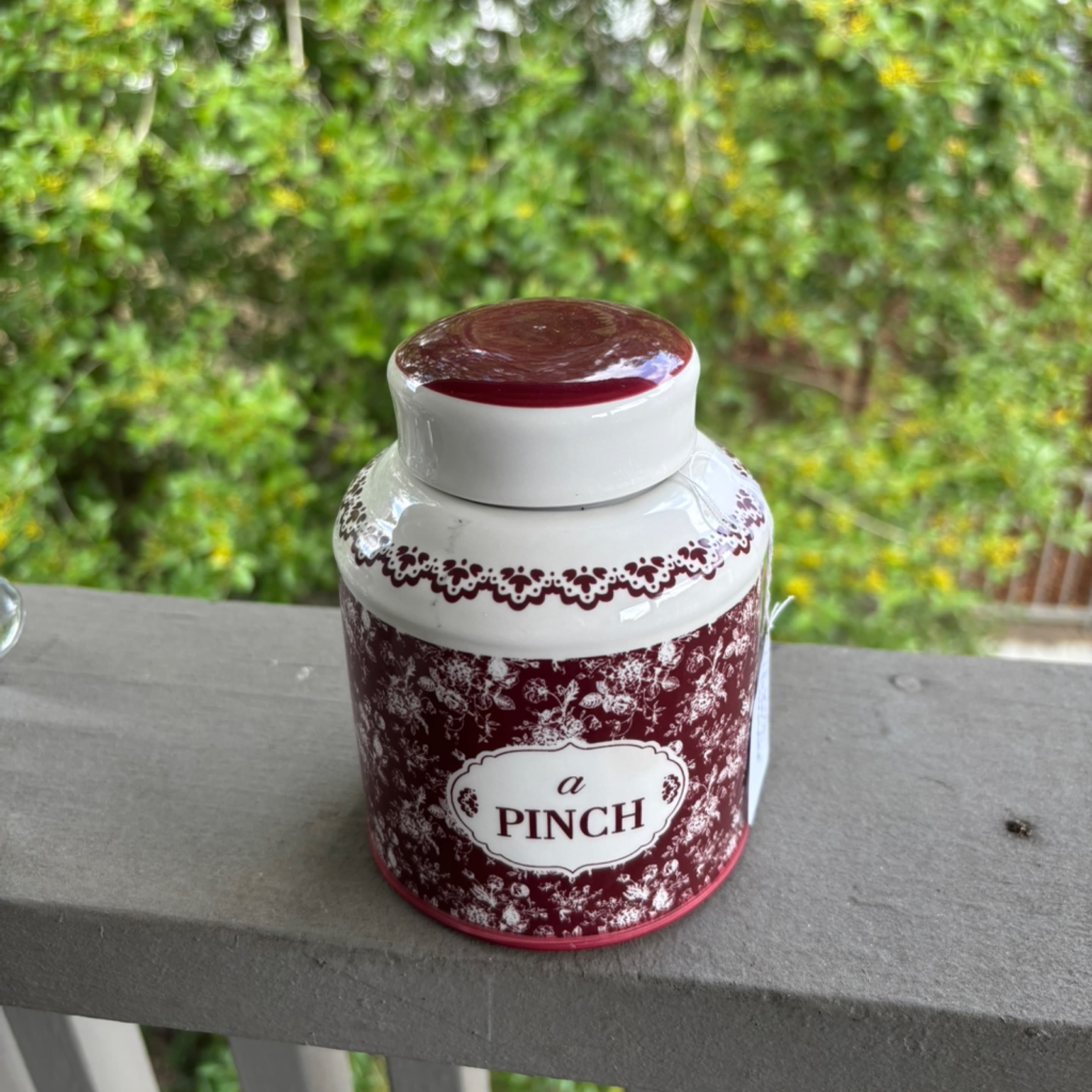 “A Pinch” spice crock