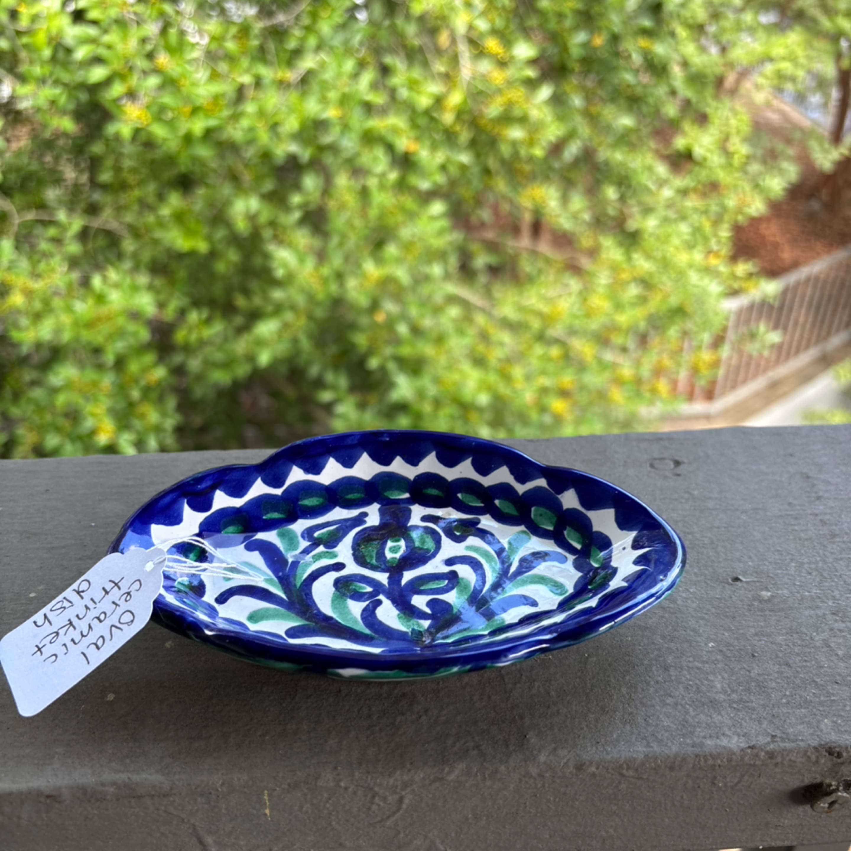 Oval ceramic trinket dish